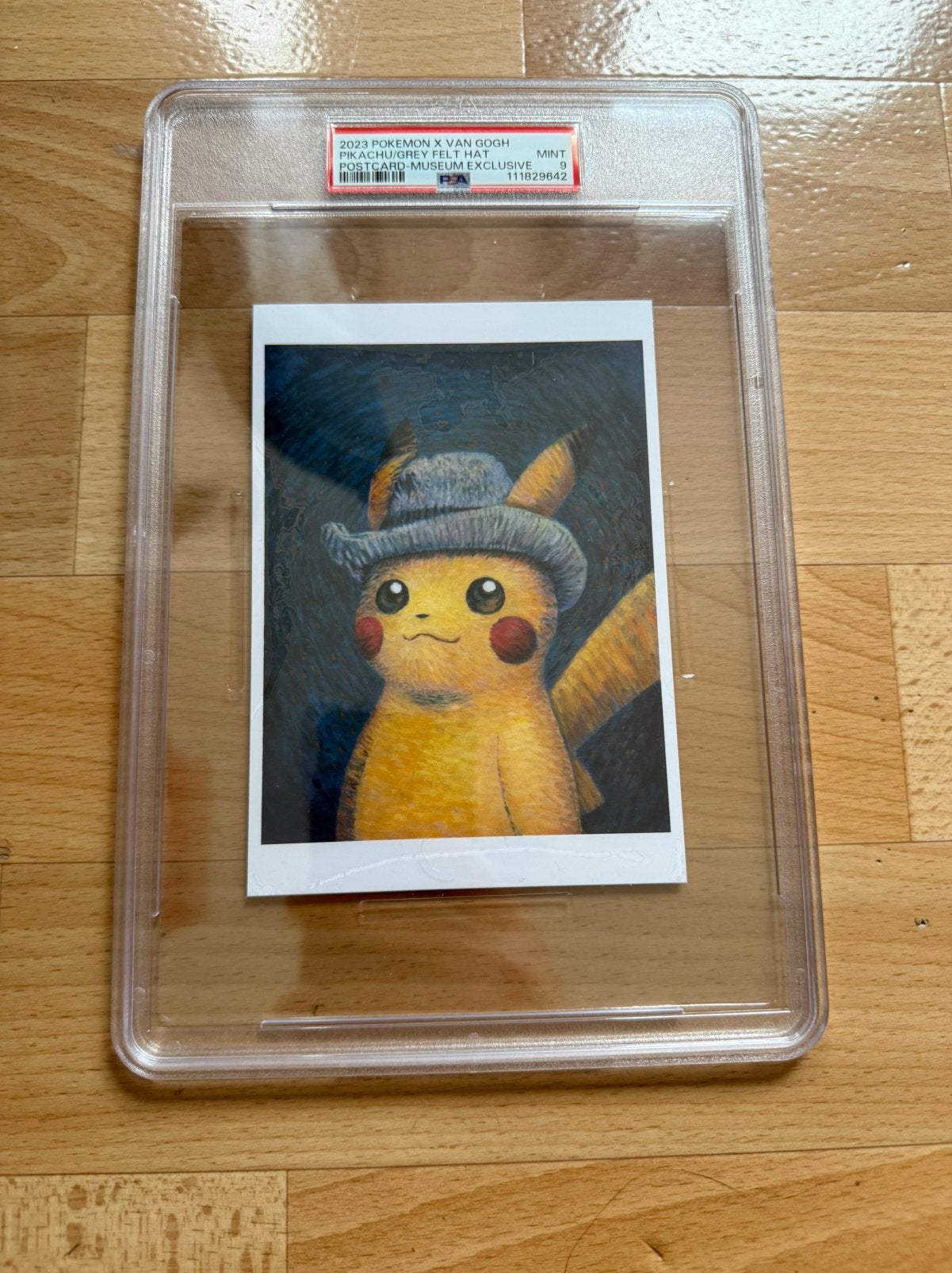 Psa 9 pikachu with grey felt hat postcard museum edclusive, Ophalen of Verzenden, Zo goed als nieuw