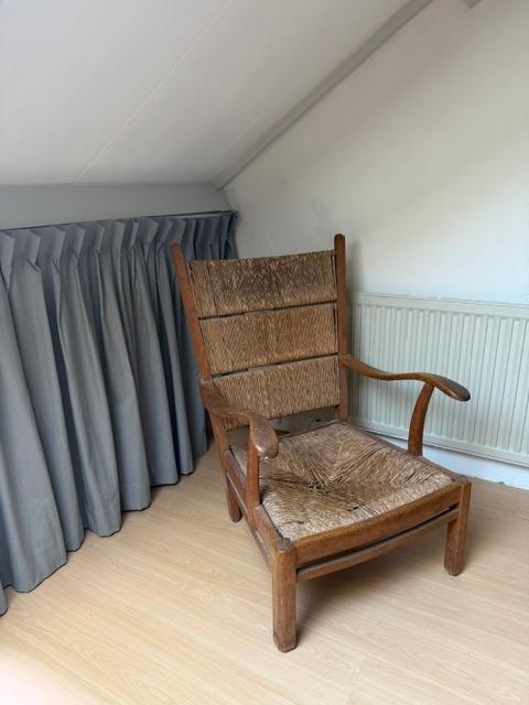 leunstoel van hardhout, Huis en Inrichting, Fauteuils, Ophalen, Gebruikt, Ouderwets, Minder dan 75 cm
