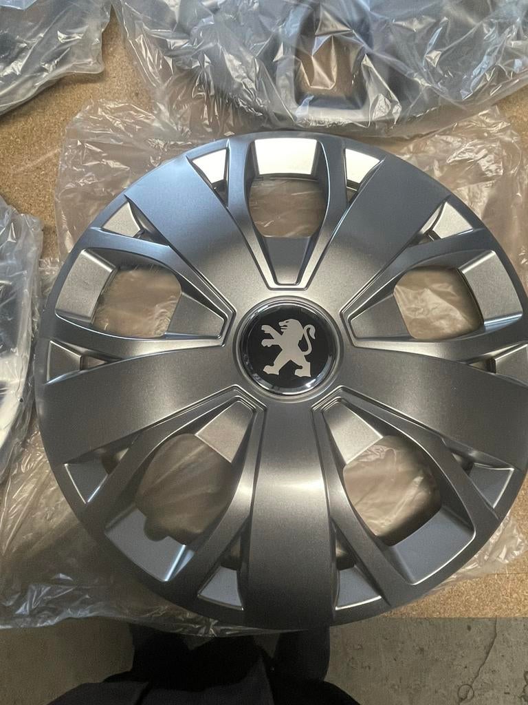 Peugeot Boxer Wieldoppen 16 inch camper wieldoppen, Ophalen, Nieuw