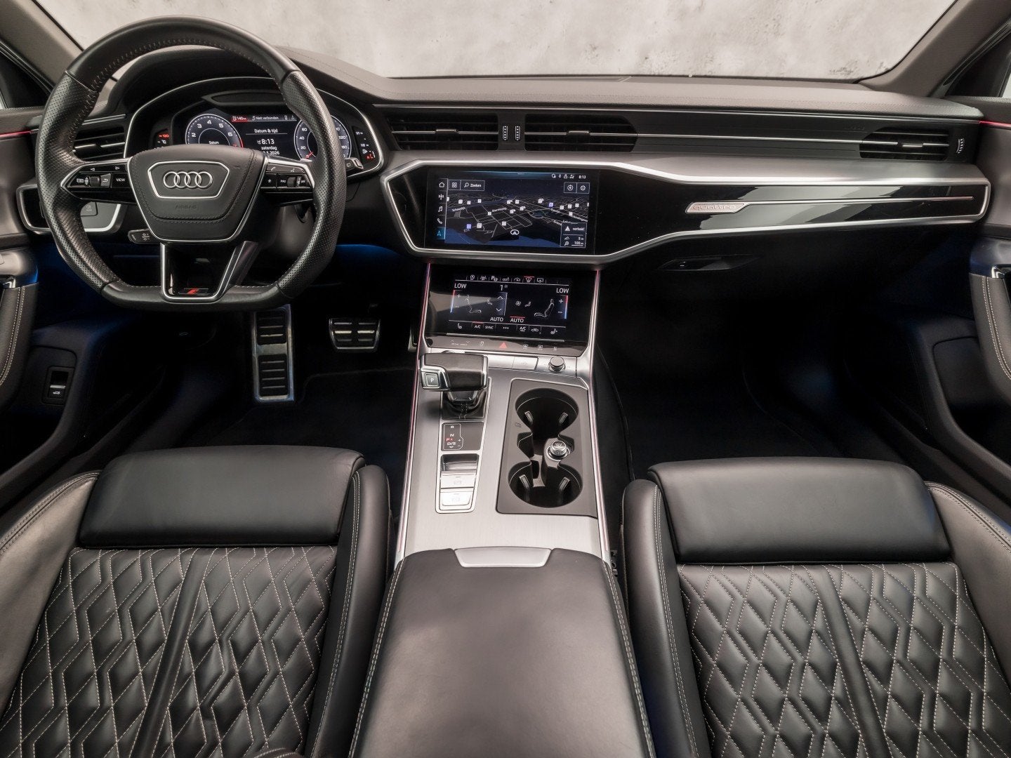 Foto 6 van Audi A6 Avant 55 TFSI quattro S-Line 340Pk Automaat (PANORAM