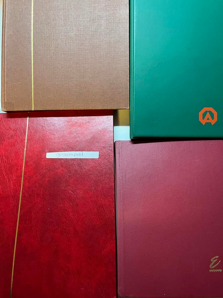 Nederlandse gestempelde postzegels in 4 boeken deel 2, Postzegels en Munten, Postzegels | Nederland, Ophalen of Verzenden, Gestempeld