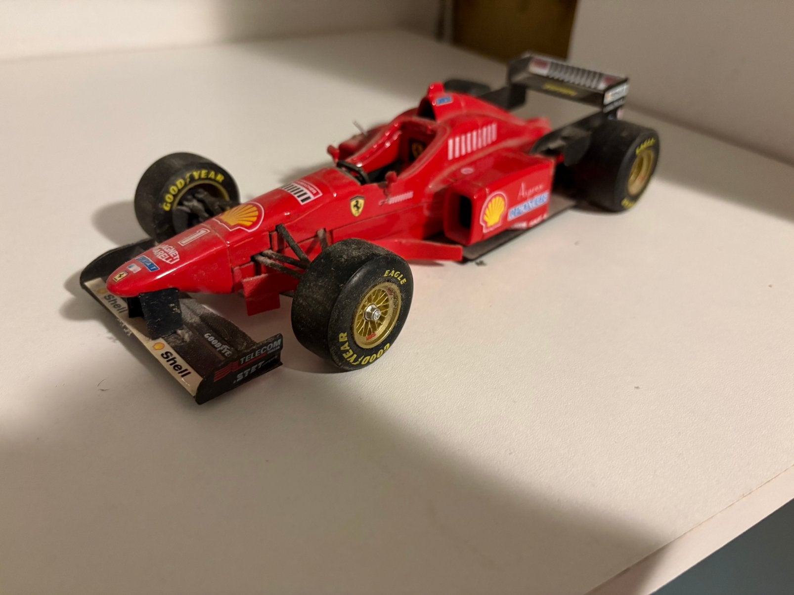 Maisto 1:20 Formule 1 ferrari F310, Ophalen of Verzenden, Gebruikt, Auto