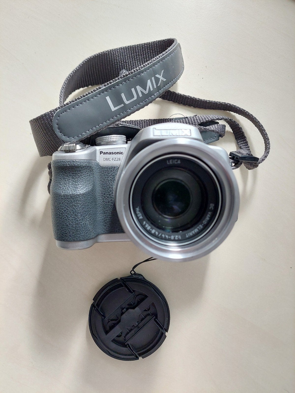 Panasonic Lumix DMC-FZ28 Bridgecamera met Leica lens, Ingebouwde flitser, Gebruikt, Panasonic, Ophalen of Verzenden