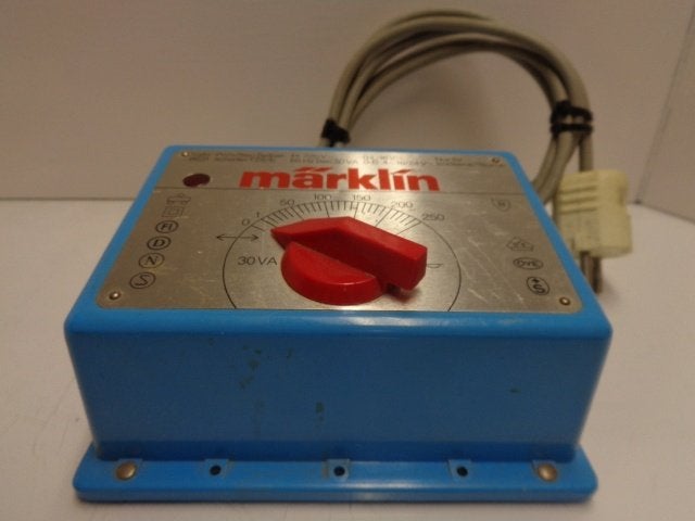 Marklin 6631 Transformator 30VA. (H0), Gebruikt, Ophalen of Verzenden, Märklin, Transformator of Voeding