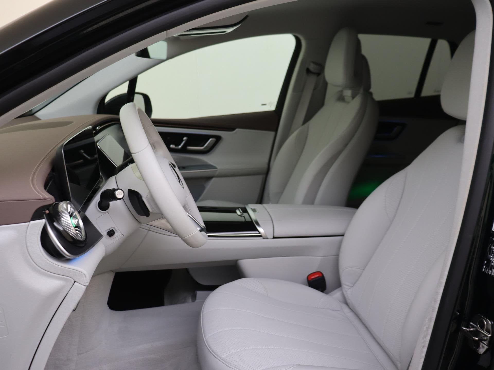 Mercedes-Benz EQE SUV 350+ Business Edition 96 kWh /Memory /, Auto's, Automaat, Achterwielaandrijving, Gebruikt, 750 kg