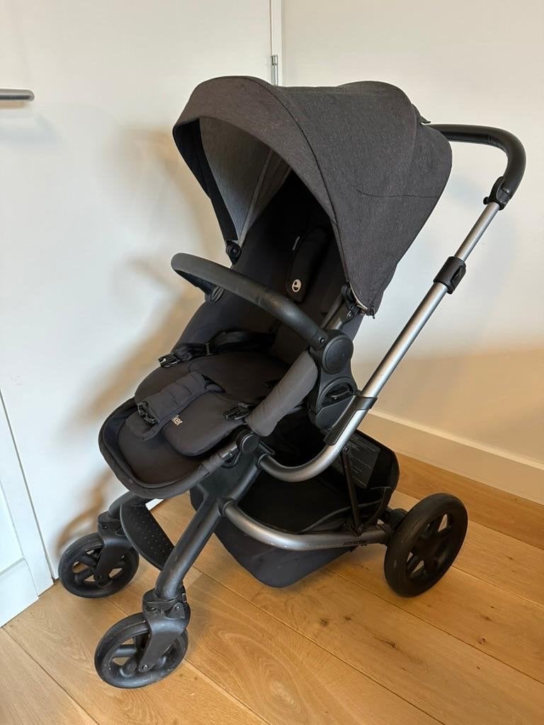 Easywalker Harvey 2 kinderwagen - Zo goed als nieuw, Kinderen en Baby's, Zo goed als nieuw, Combiwagen, Met reiswieg, Ophalen