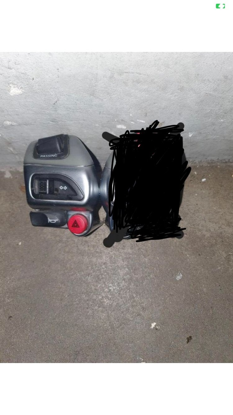 Piaggio MP3 Yourban 300 LT Stuurschakelaar Links, Ophalen of Verzenden, Gebruikt