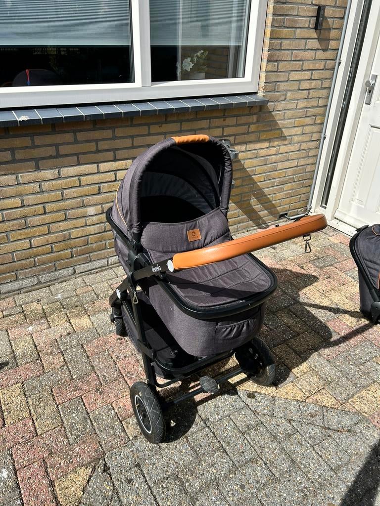 Lionelo kinderwagen 3 in 1!, Kinderen en Baby's, Kinderwagens en Combinaties, Gebruikt, Combiwagen, Met autostoeltje, Ophalen