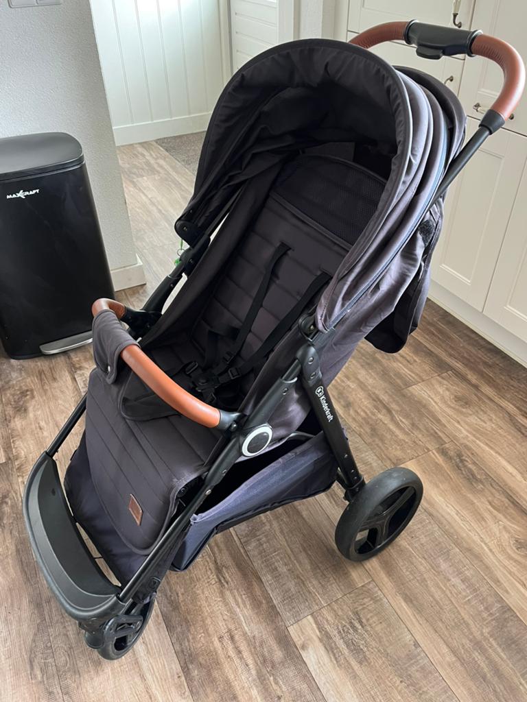 Kinderkraft kinderwagen - licht en prettig rijdend, Ophalen, Gebruikt, Overige merken