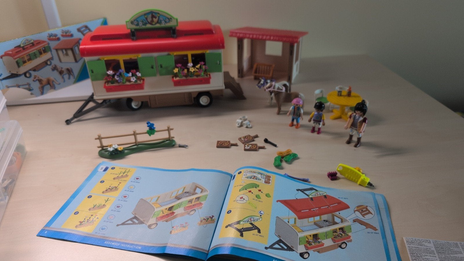 Playmobil 70510 Woonwagen met paard compleet (zonder doos), Gebruikt, Complete set, Voertuig, Ophalen of Verzenden