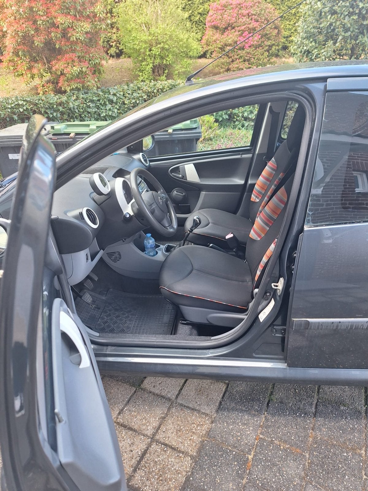 Citroën C1 1.0 5-DRS 2010 Grijs 91000 kilometer!!!, Auto's, Voorwielaandrijving, 4 stoelen, C1, 68 pk
