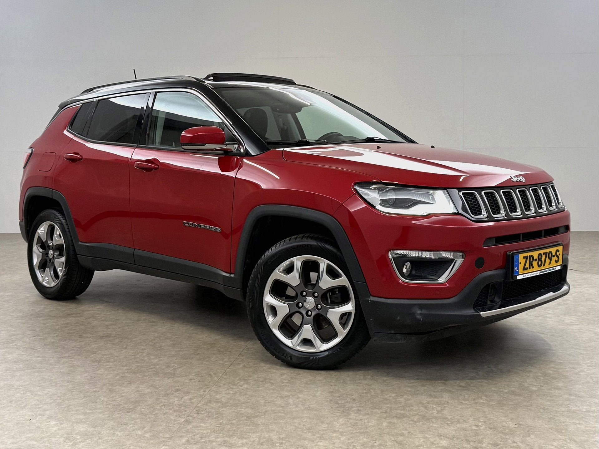 Foto 6 van Jeep Compass 1.4 MultiAir Limited 4x4 170PK | Pano | Beats A