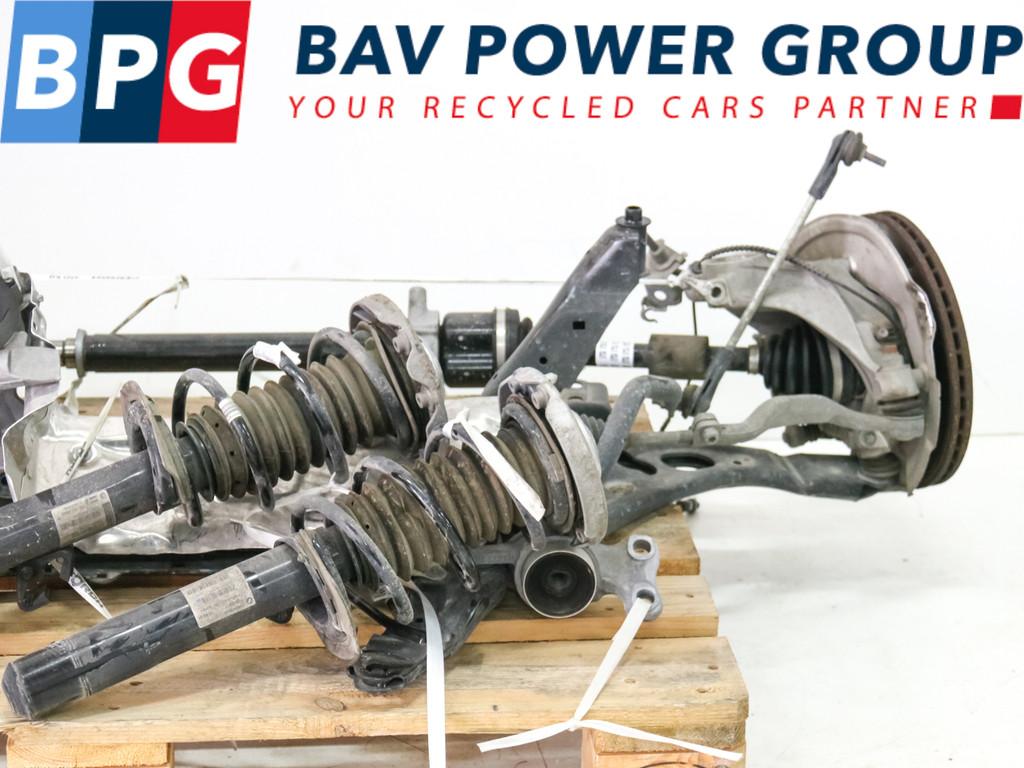 OPHANGING VOOR COMPLEET Mini Clubman (F54) (31116872729), Gebruikt, Mini, Petuelring 130
80809  München, DE, Minikundenbetreuung@mini.de
