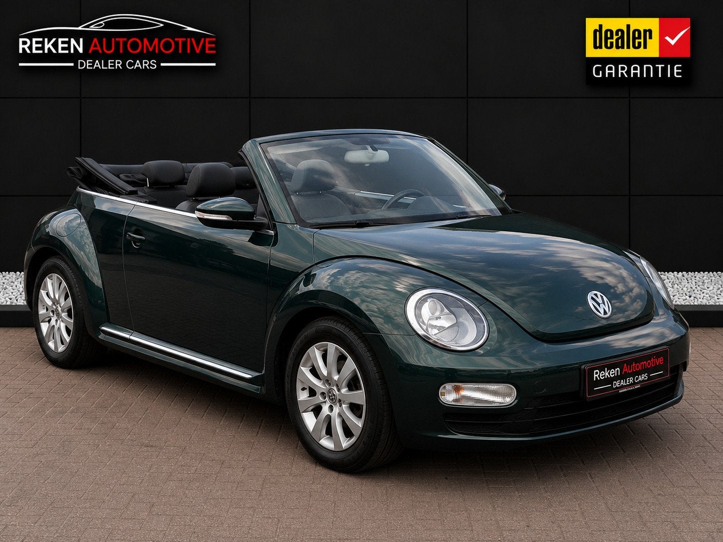 Volkswagen New Beetle Cabriolet 1.6 Highline Cabrio Leder, Auto's, 13 km/l, Gebruikt, 4 cilinders, Cabriolet