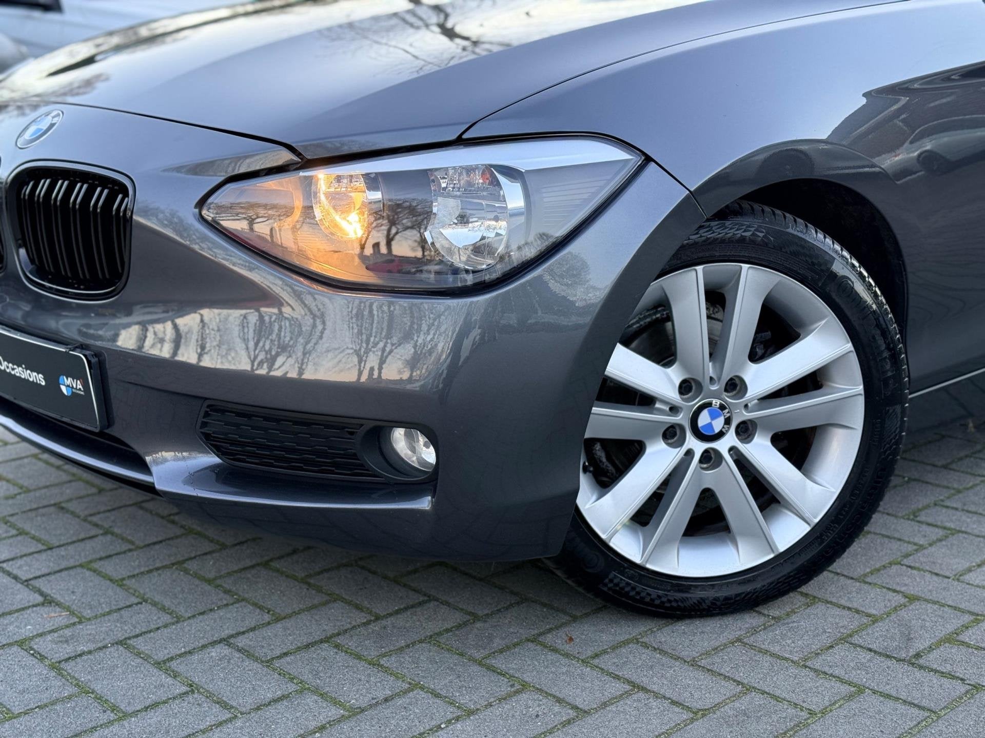 BMW 1-serie 116i Business Sport|Nieuwe Ketting + Klepseals|C, 1-Serie, Euro 5, Gebruikt, Zwart