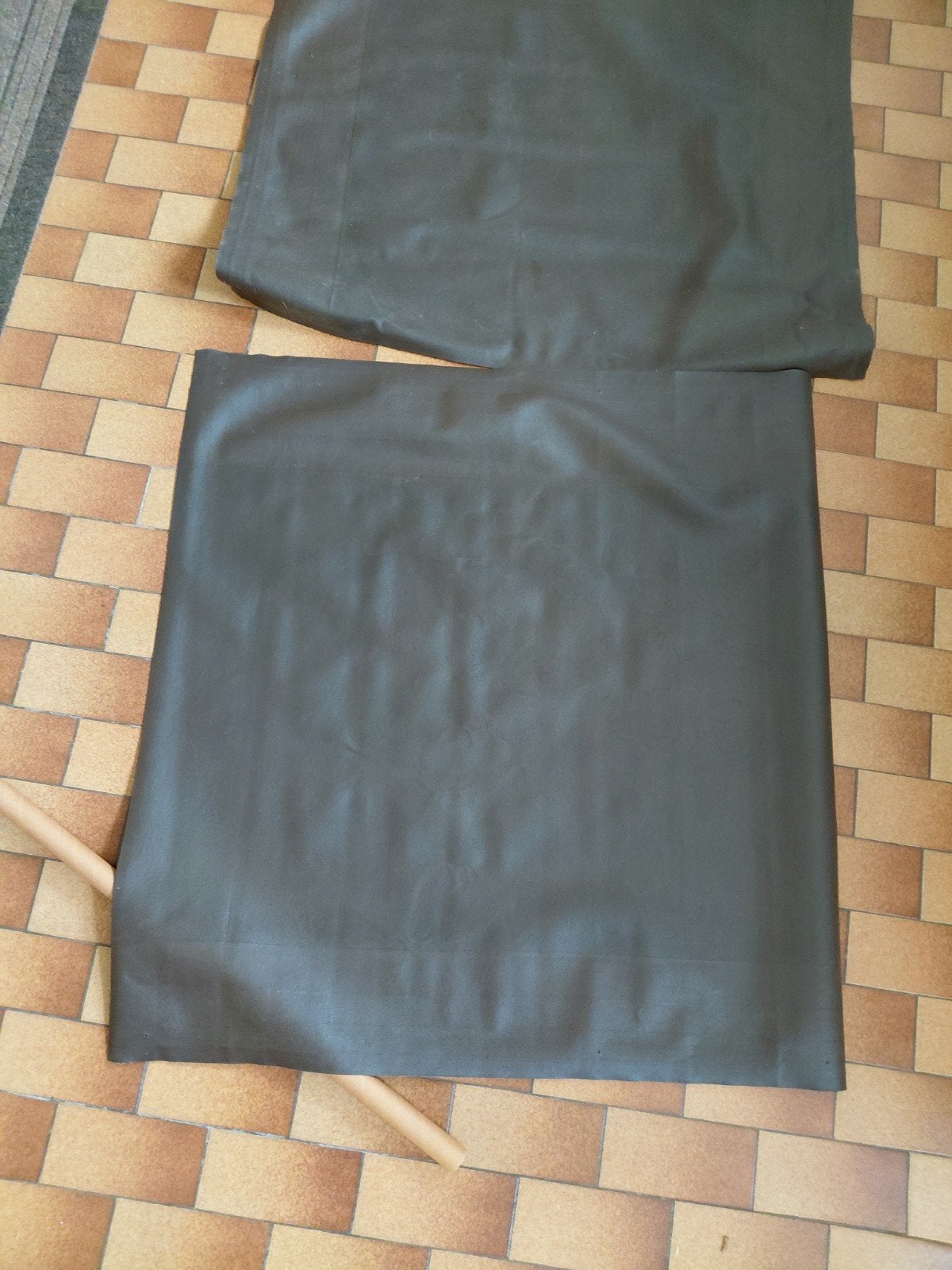 Skay kunstleer stof 100x100 cm, 2 lappen, Ophalen, Gebruikt, Leer of Kunstleer, 30 tot 120 cm