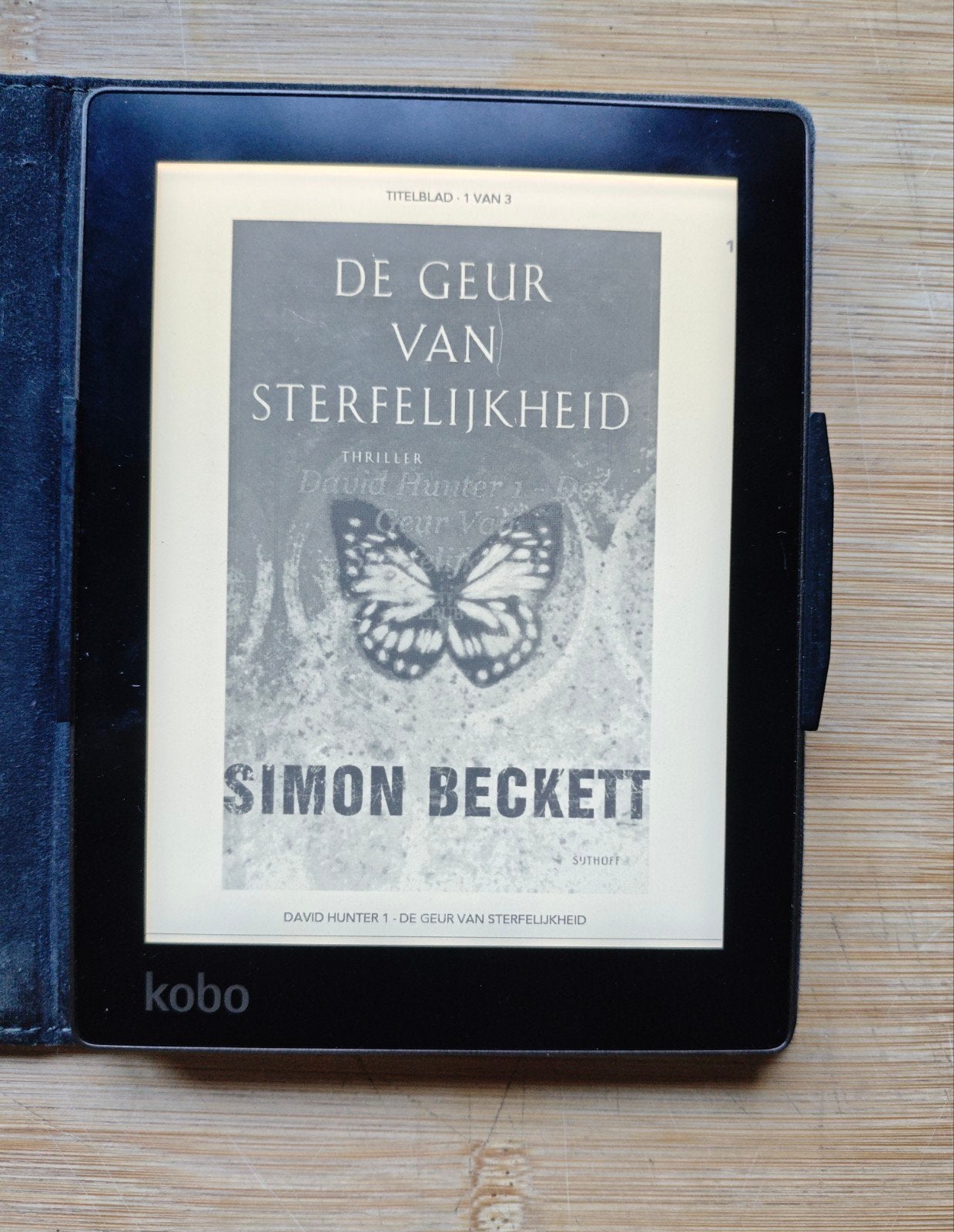 Kobo Aura met veel boeken, Gebruikt, 6 inch of minder, Kobo, Ophalen of Verzenden