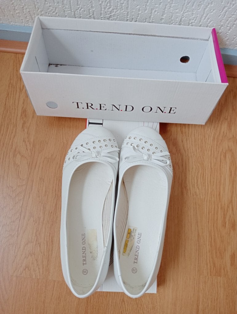 Witte ballerina's, mt 39, TREND ONE, Wit, Ballerina's, Ophalen of Verzenden, Trend One