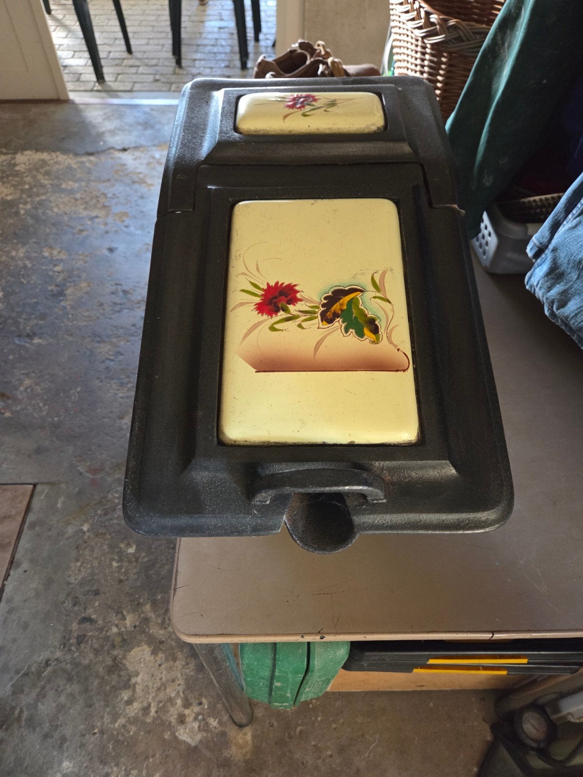 Antieke Kolenkit met Bloemmotief, Ophalen of Verzenden