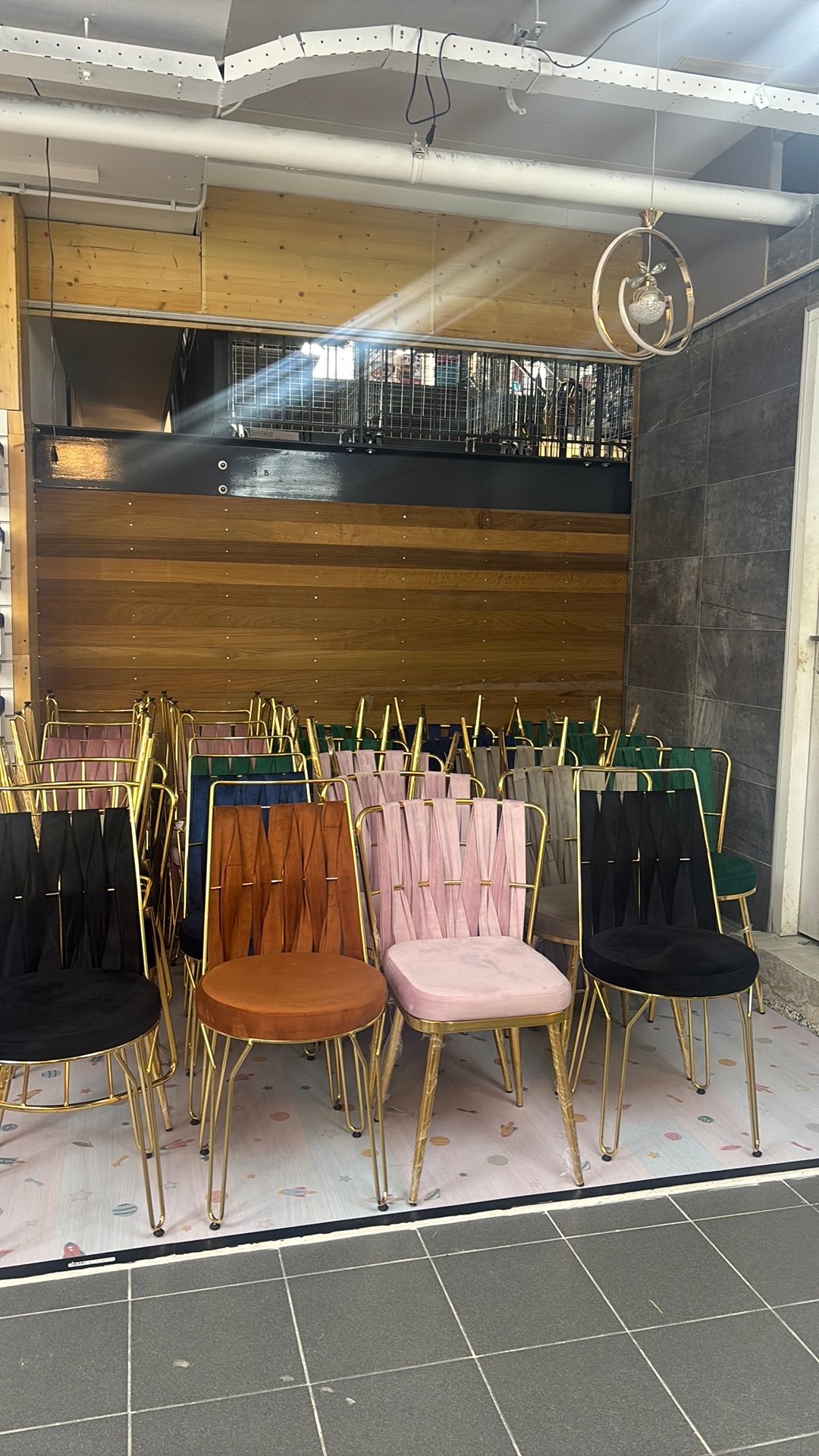 Luxe gouden stoelen met fluwelen bekleding – diverse kleuren, Ophalen, Nieuw