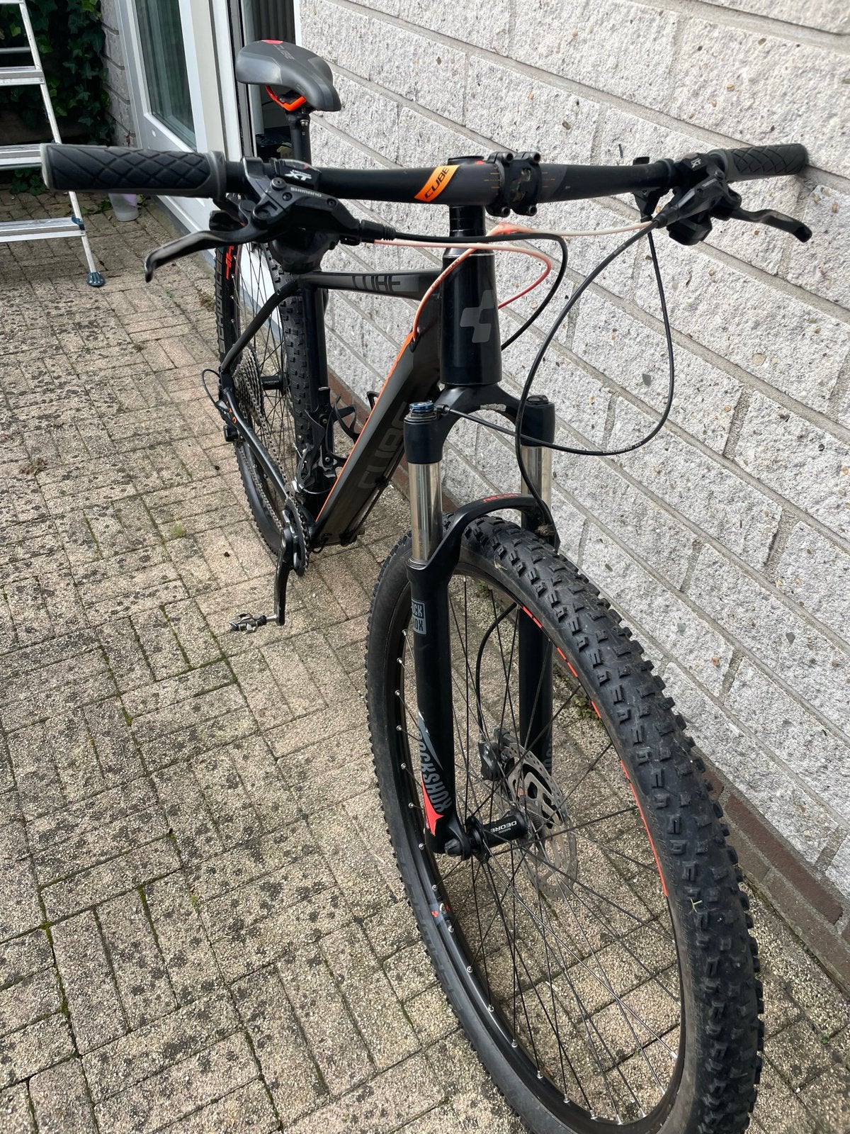 Foto 3 van Cube LTD Pro Mountainbike - Zo goed als nieuw