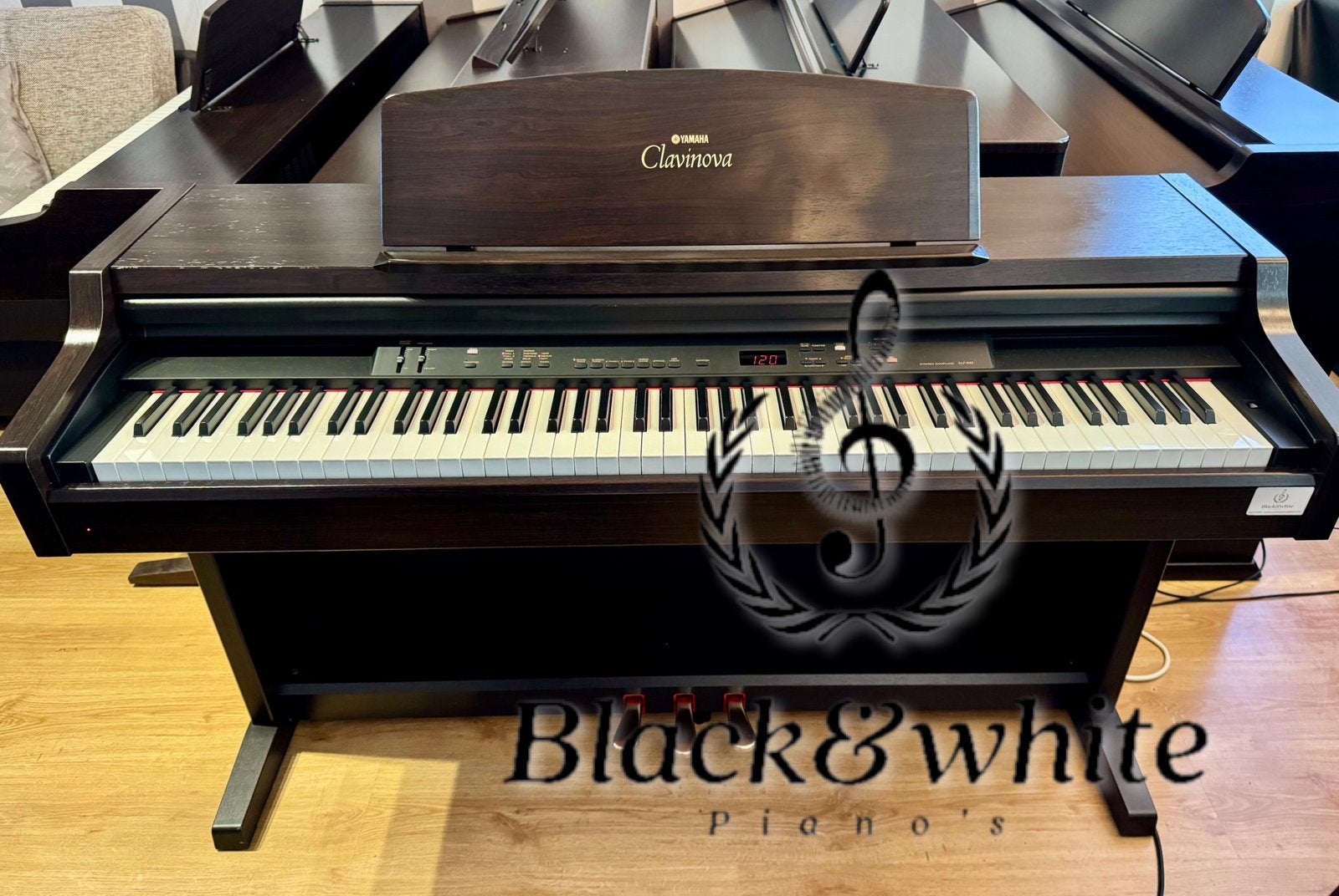 Yamaha Clavinova digitale elektrische piano . incl Garantie, 88 toetsen, Yamaha, Zo goed als nieuw, 88 gewogen toetsen