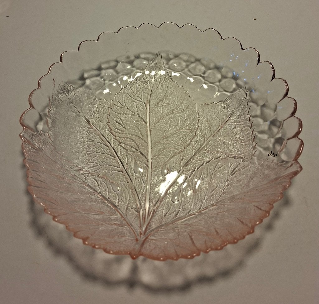Fruitschaal van persglas, Antiek en Kunst, Ophalen of Verzenden