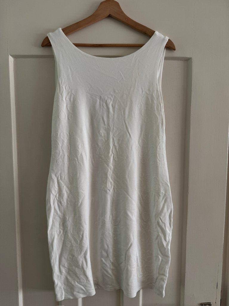 Jurkje wit, maat XL van Desigual, Kleding | Dames, Wit, Maat 42/44 (L), Ophalen of Verzenden, Zo goed als nieuw