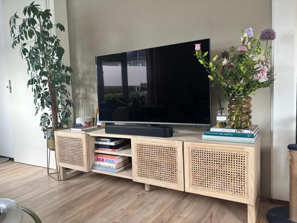 Kave tvkast (7 maanden oud), Ophalen, 150 tot 200 cm, Zo goed als nieuw, Minder dan 100 cm