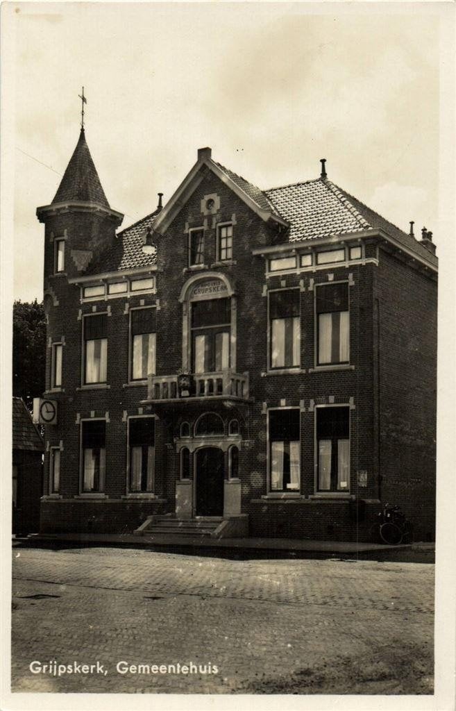 Grijpskerk, Gemeentehuis - gelopen, Ophalen of Verzenden, 1940 tot 1960, Gelopen, Groningen