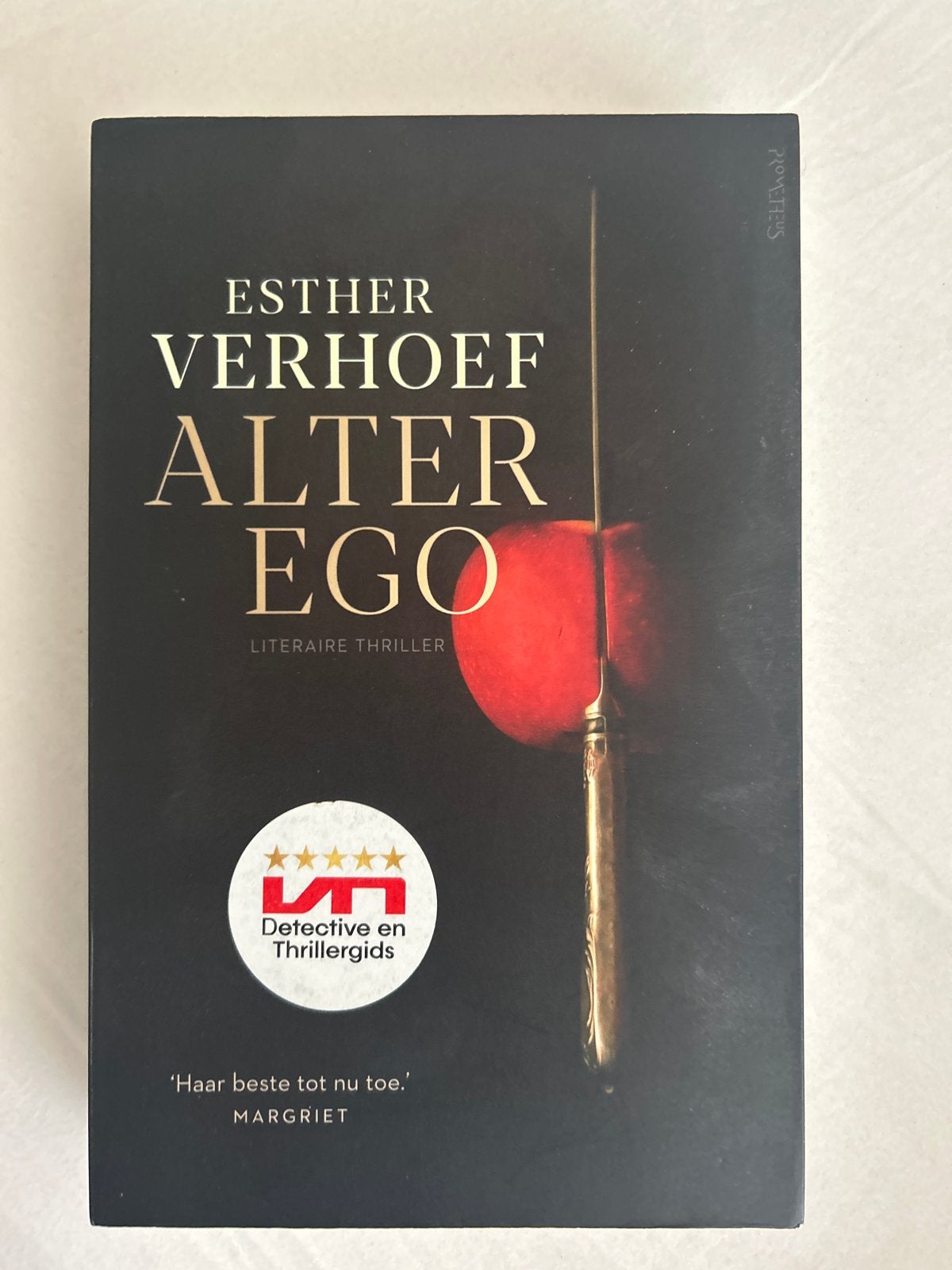 Esther Verhoef - Alter Ego (Literaire thriller), Ophalen of Verzenden, Zo goed als nieuw, Nederland