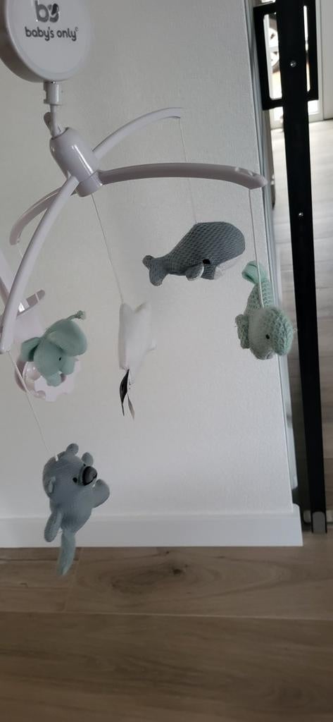 Gave groen/grijze boxmobiel met dieren van Baby's Only, Ophalen of Verzenden, Zo goed als nieuw, Mobiel, Met geluid
