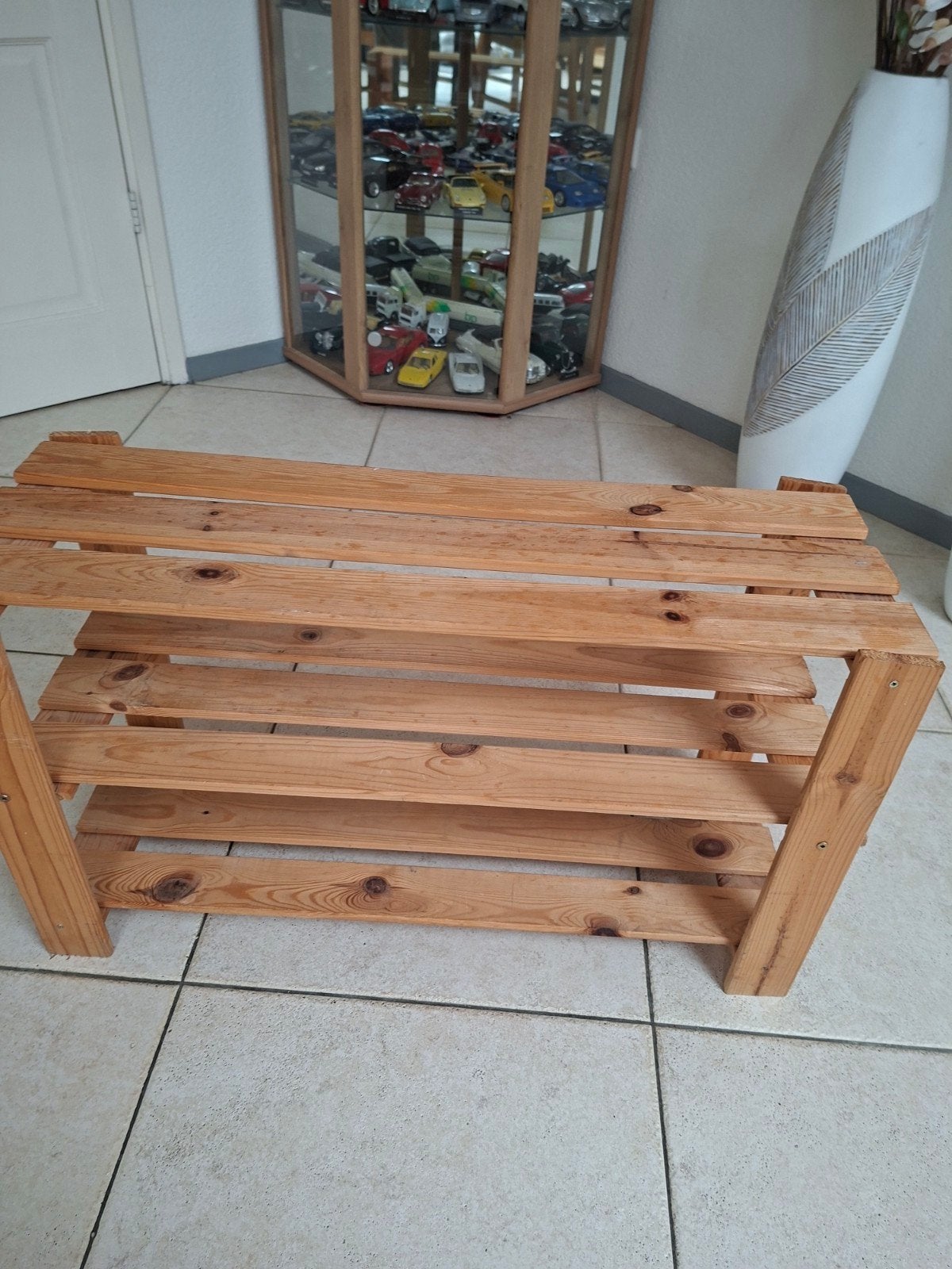 Houten schoenenrek / bankje voor 12 paar schoenen, Ophalen, Gebruikt