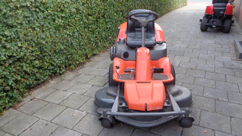 zware husqvarna rider r18  awd frontmaaier   hydrostaat, Tuin en Terras, Zitmaaiers, Ophalen, Gebruikt, Husqvarna, Nederland
