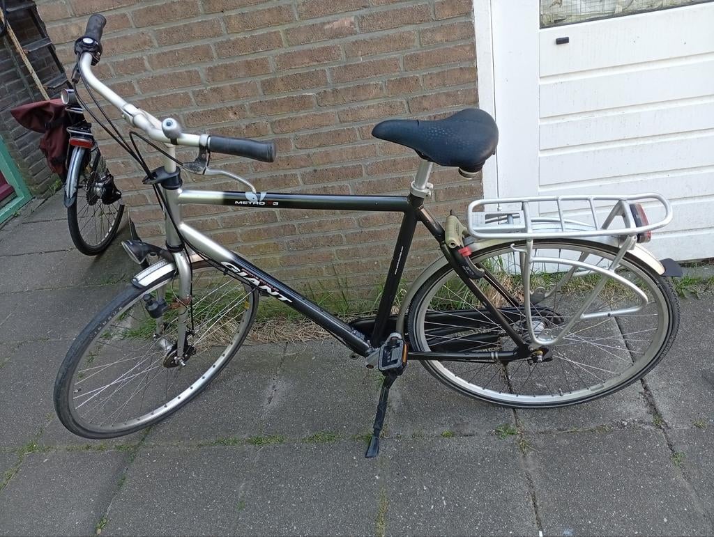 Giant Metro 3 Herenfiets - Comfortabel en Betrouwbaar, Ophalen, Velgrem, Versnellingen, Giant