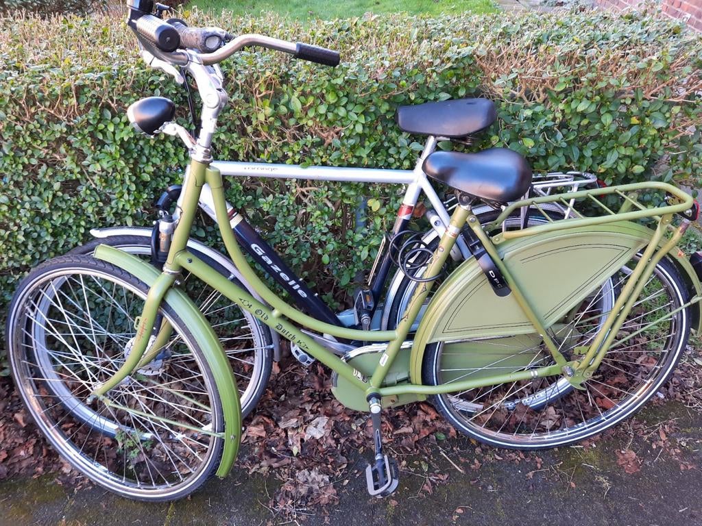 Goed onderhouden Batavus Old Dutch oma fiets, Ophalen