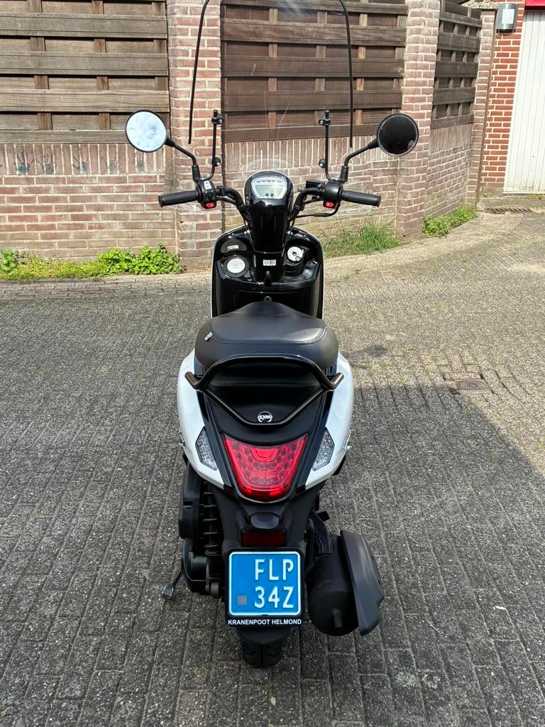 SYM Mio 50 i