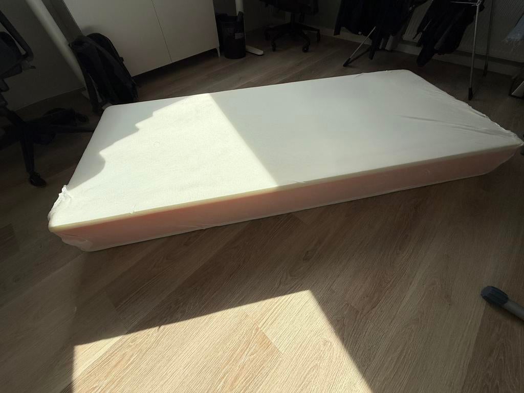 Swiss Sense P500 - 90x210 - Medium, Ophalen, 90 cm, Eenpersoons, 210 cm