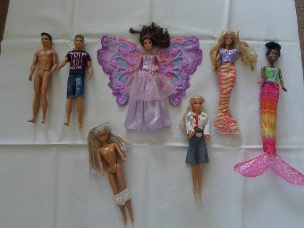 Barbie    en   Ken.          1    koop   20    euro., Ophalen of Verzenden, Gebruikt, Barbie
