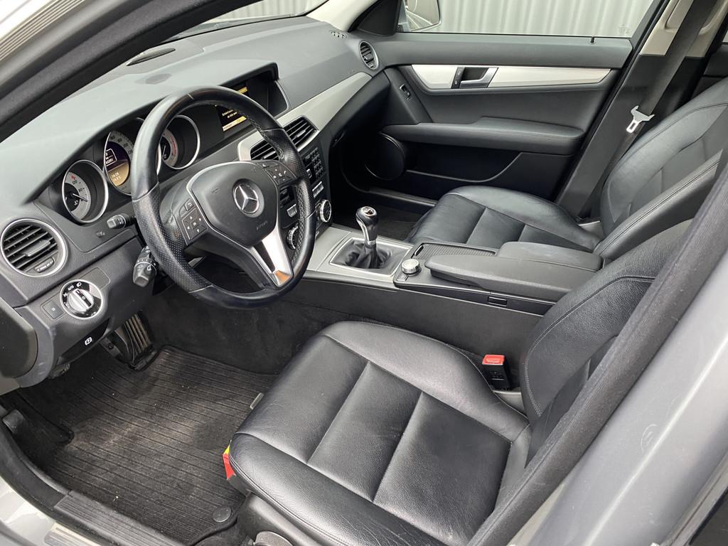 Mercedes-Benz C-Klasse Estate 200 CDI Business Class Avantga, Auto's, Mercedes-Benz, Euro 5, Zwart, 4 cilinders, Leder