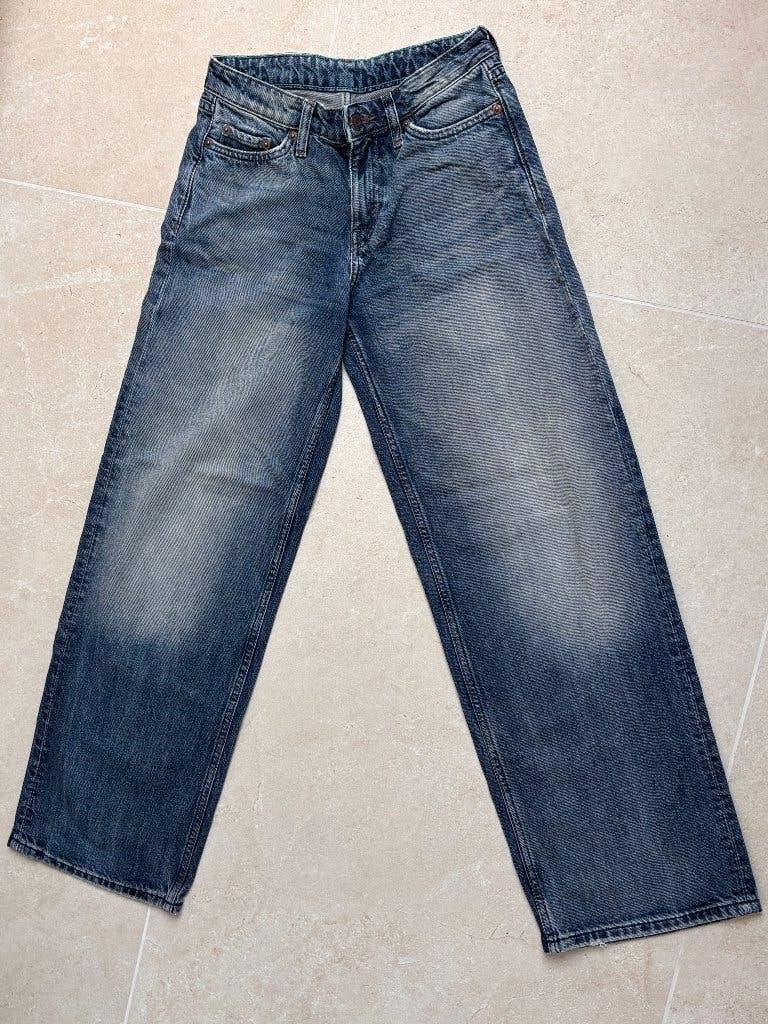 Weekday baggy jeans 24/30, Broek, Weekday, Jongen of Meisje, Ophalen of Verzenden