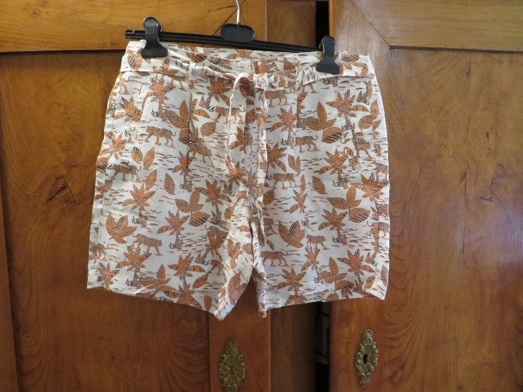Dames korte broek  nieuw maat 40 Yessica pure linen, Maat 38/40 (M), Kort, Nieuw, Ophalen of Verzenden