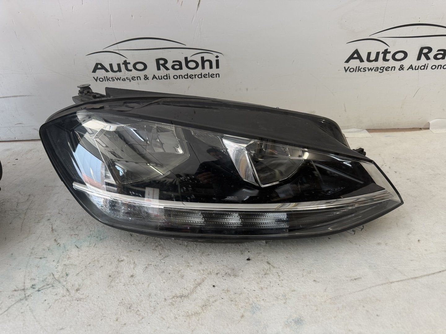 VW golf 7 facelift h7 koplamp rechts  halogeen 5g1941006D, Gebruikt, -, -, Ophalen of Verzenden