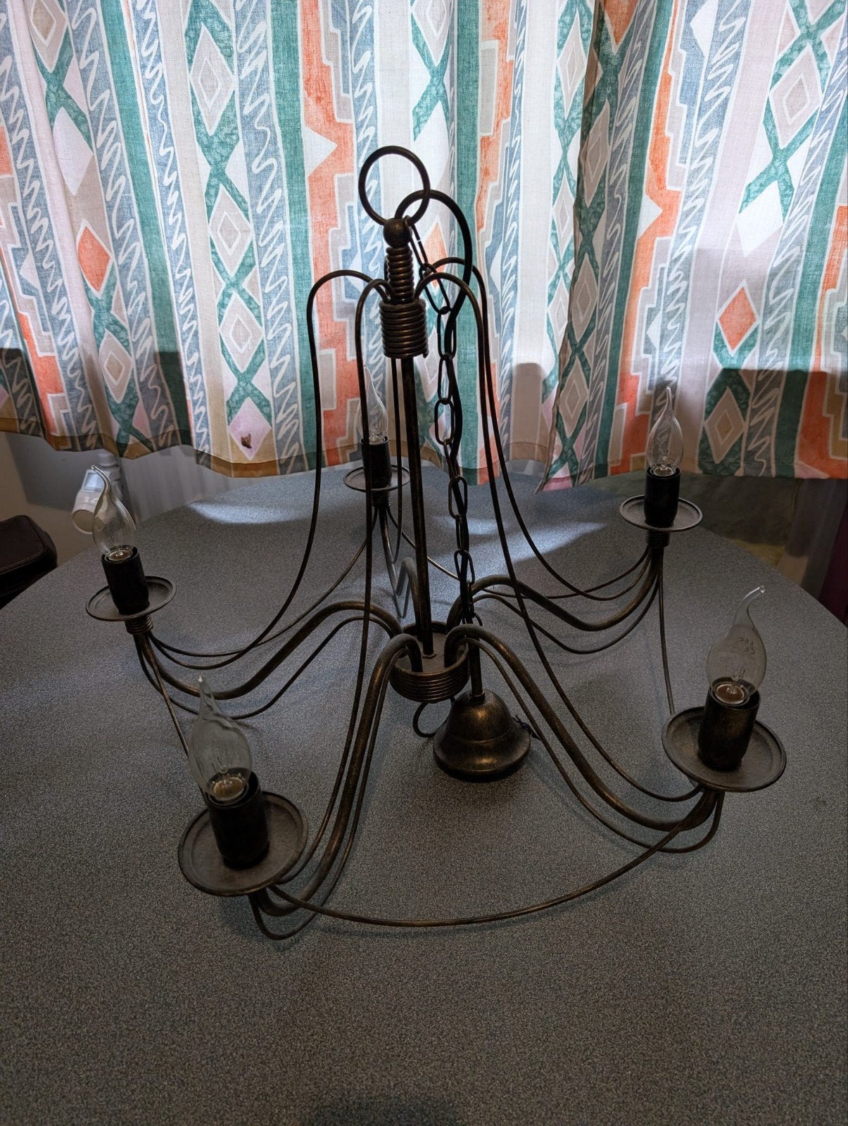 Metalen kroonluchter met 5 armen / lichtpunten, Ophalen, Zo goed als nieuw, Metaal
