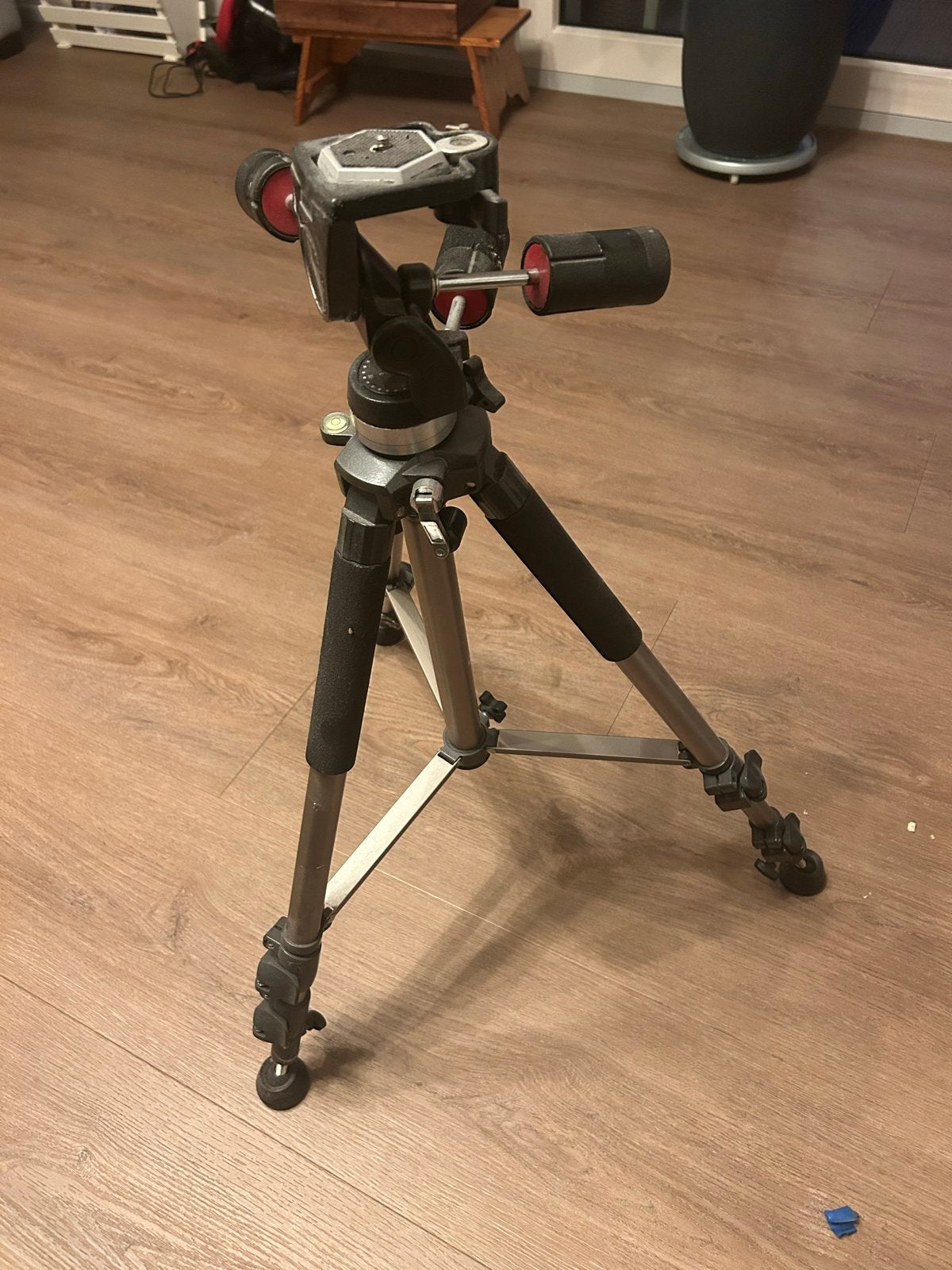 Manfrotto 905YT Statief met Vloeistofkop, Gebruikt, Snelkoppelingsplaat, 150 tot 175 cm, Manfrotto