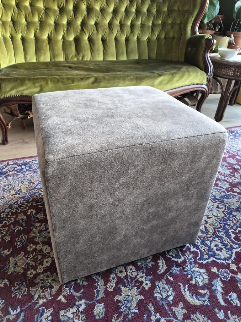 Poef / hocker Nando Leen Bakker taupe, Ophalen, Minder dan 50 cm, Gebruikt, Vierkant