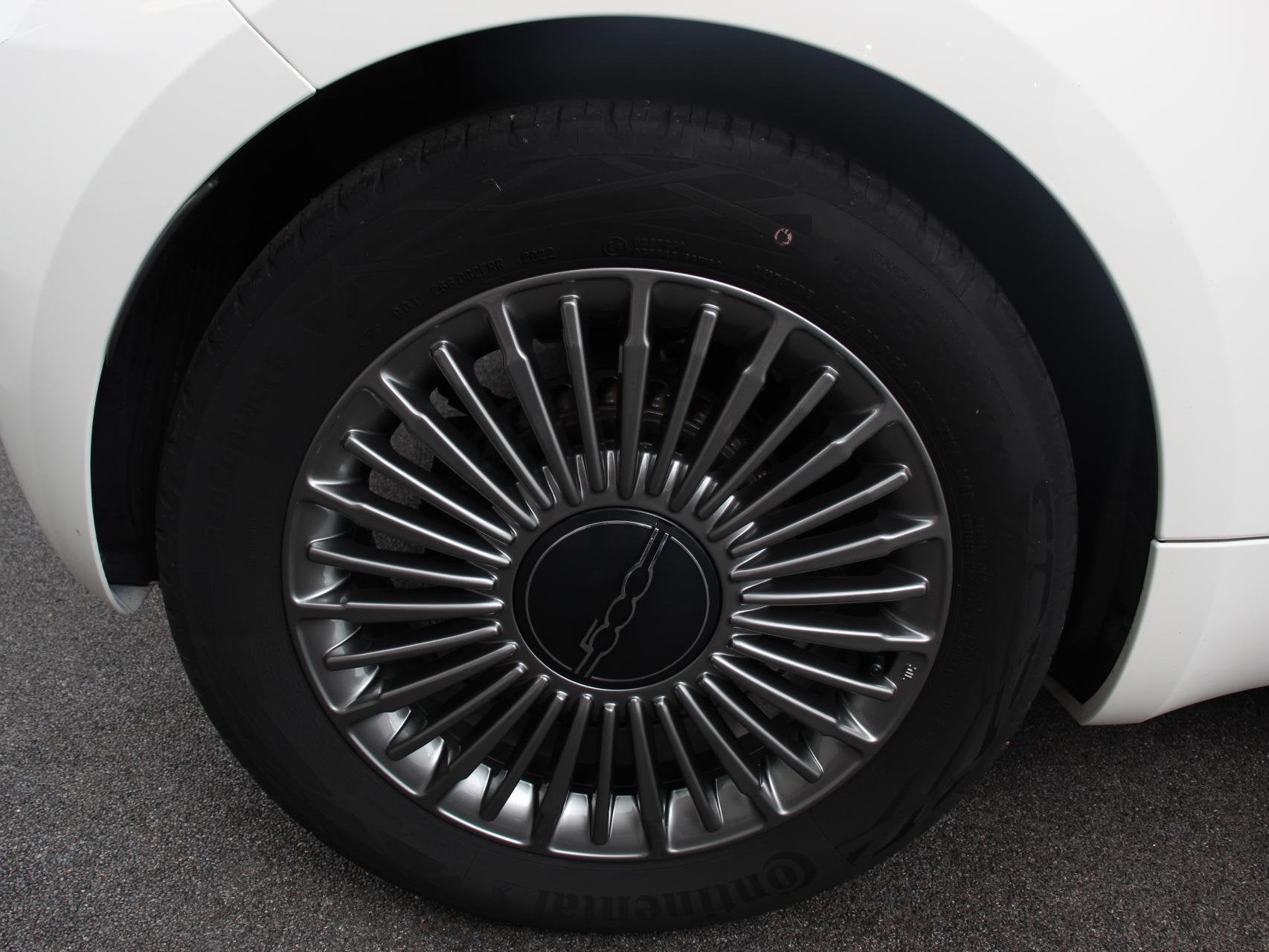 Fiat 500e Icon 42 kWh Automaat Climate control Cruise contro, Stof, 118 pk, Automatische klimaatregeling, 4 stoelen