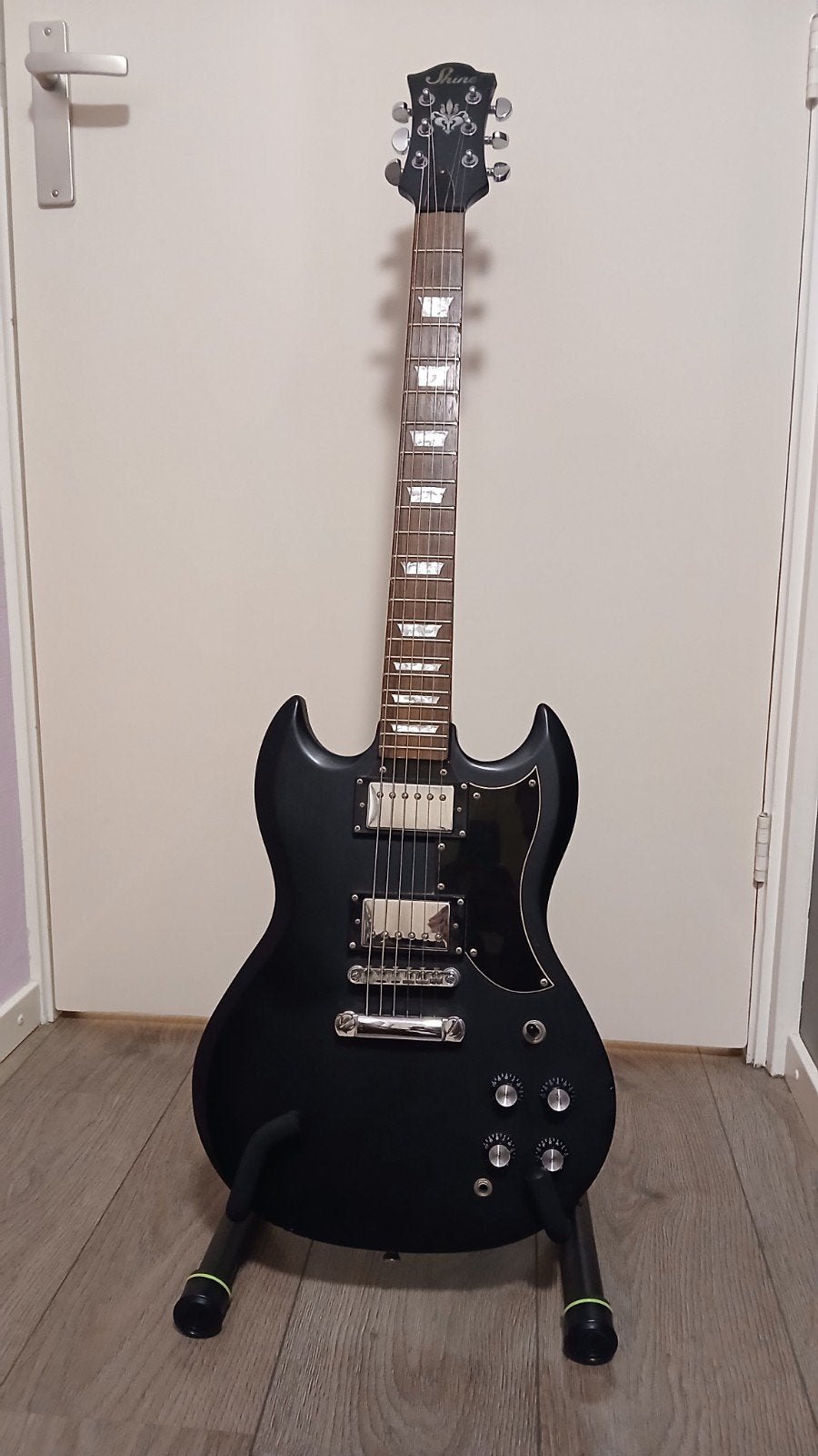 Shine SG - Made in Korea, Ophalen, Gebruikt, Solid body, Overige merken