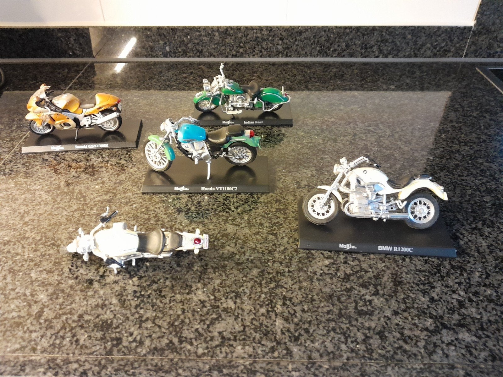 5 kleine motors, Ophalen of Verzenden, Zo goed als nieuw, Overige typen, Overige merken