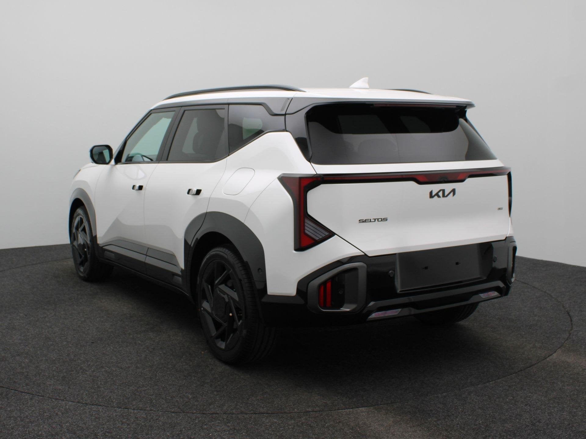 Kia Seltos 1.6 T-GDi Demo Edition Automaat | Leder | Stoelve, Auto's, Kia, Dealer onderhouden, Lichtsensor, 179 pk, 1465 kg
